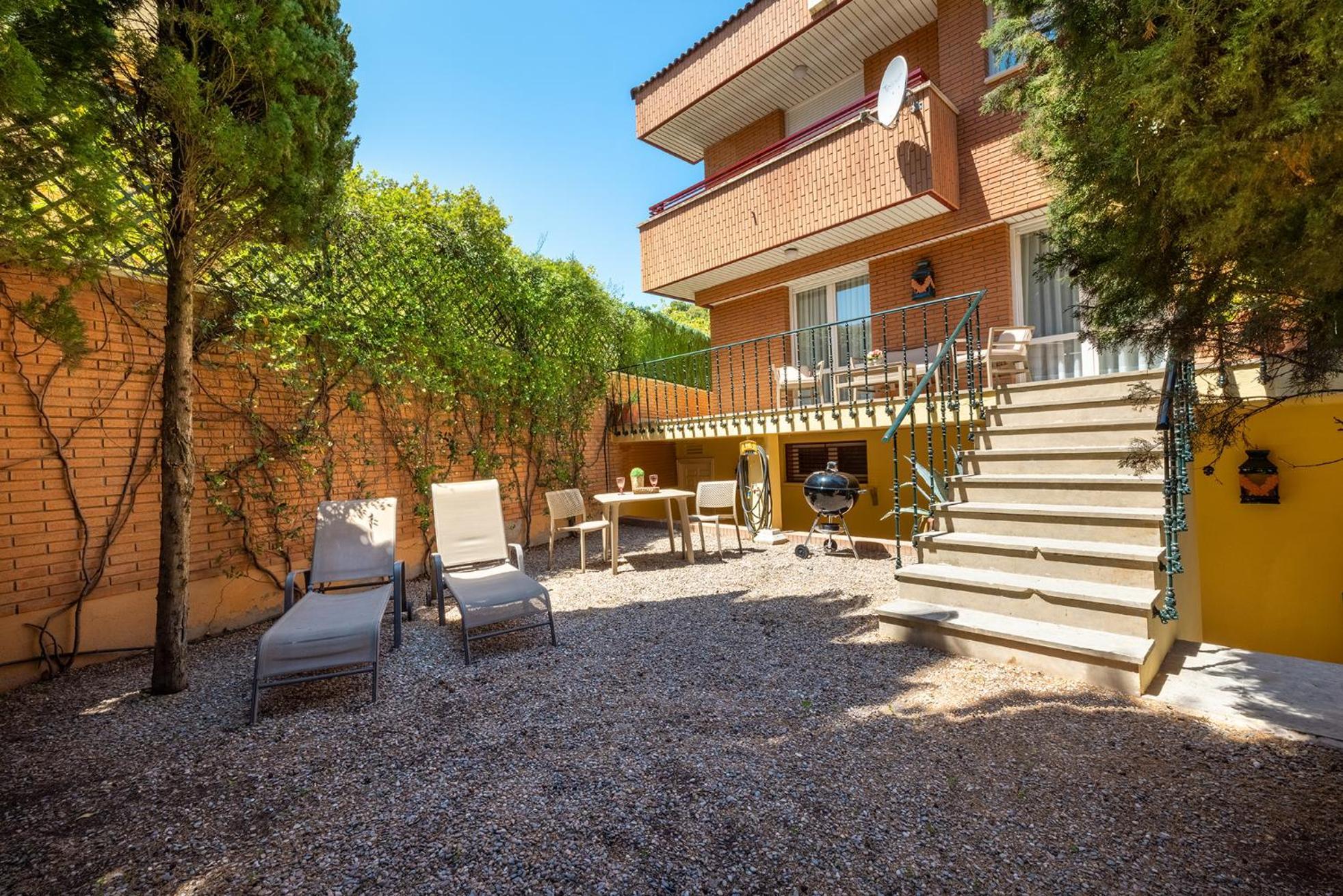 图德拉Casa Con Piscina En El Centro别墅 外观 照片
